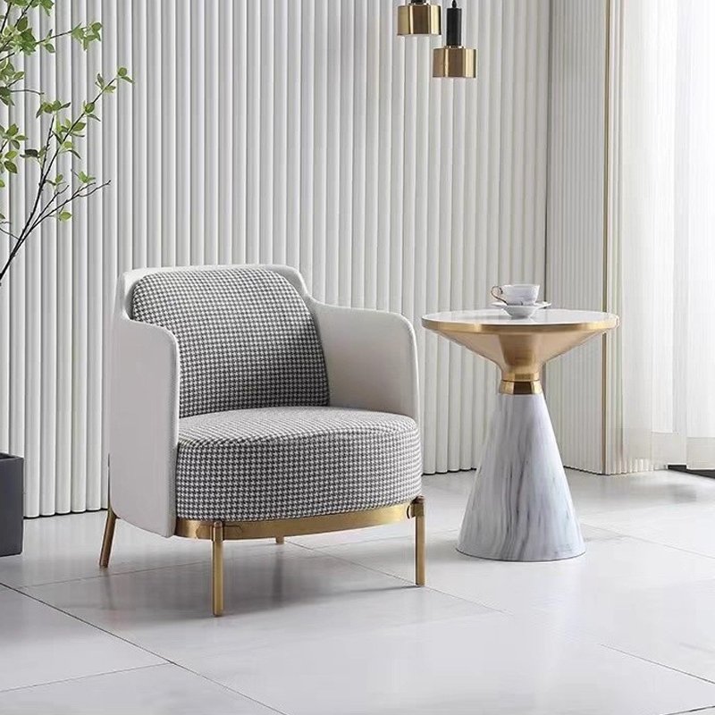 Urban Modern Elegance with Everyday Comfort
