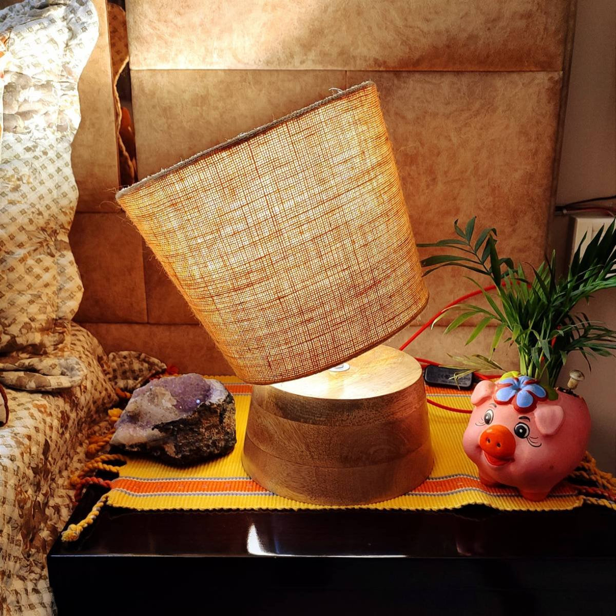 Nivra – Mini Wood Table Lamp, image 3